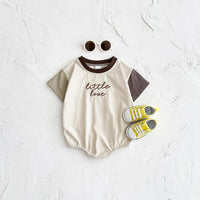 Macacão bordado letra manga curta para bebês meninos e meninas, em macacão recém-nascido, roupas infantis, bloco de cores, verão, 0-18m