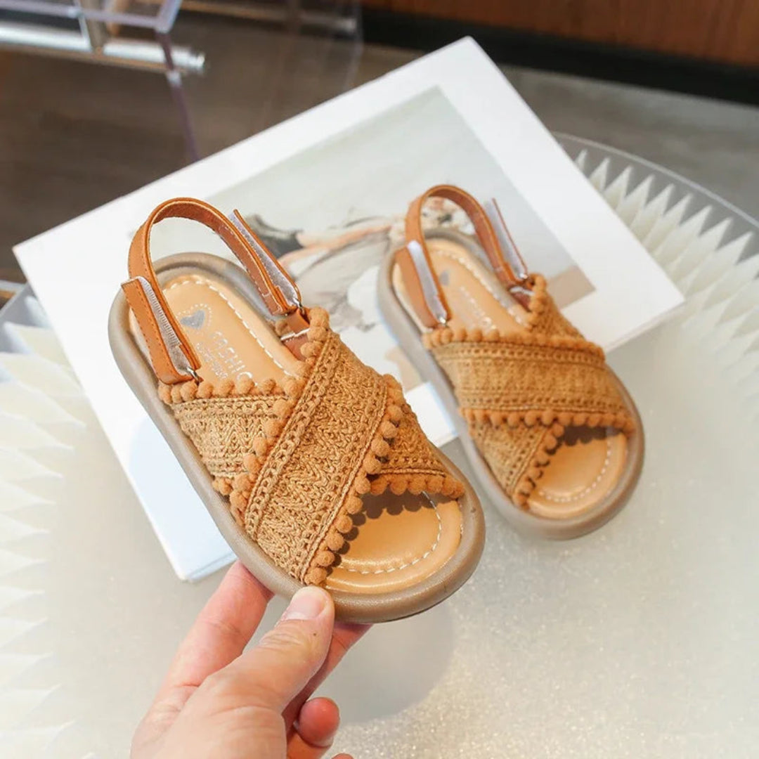 Meninas verão sapatos de praia estilo étnico crianças sandálias casuais sola macia moda crianças retro princesa sapatos verão novo