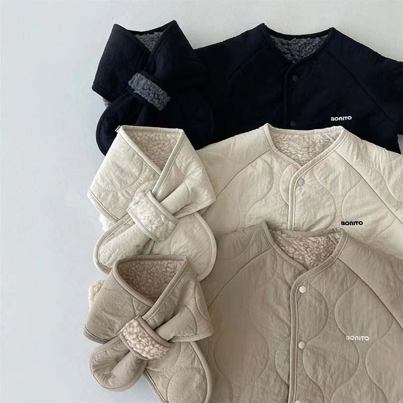 Macacão de bebê coreano cachecol conjunto outono inverno lã de cordeiro macacão para meninos meninas da criança roupas infantis soltas recém-nascidos macacão 2 pçs