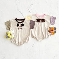 Macacão bordado letra manga curta para bebês meninos e meninas, em macacão recém-nascido, roupas infantis, bloco de cores, verão, 0-18m