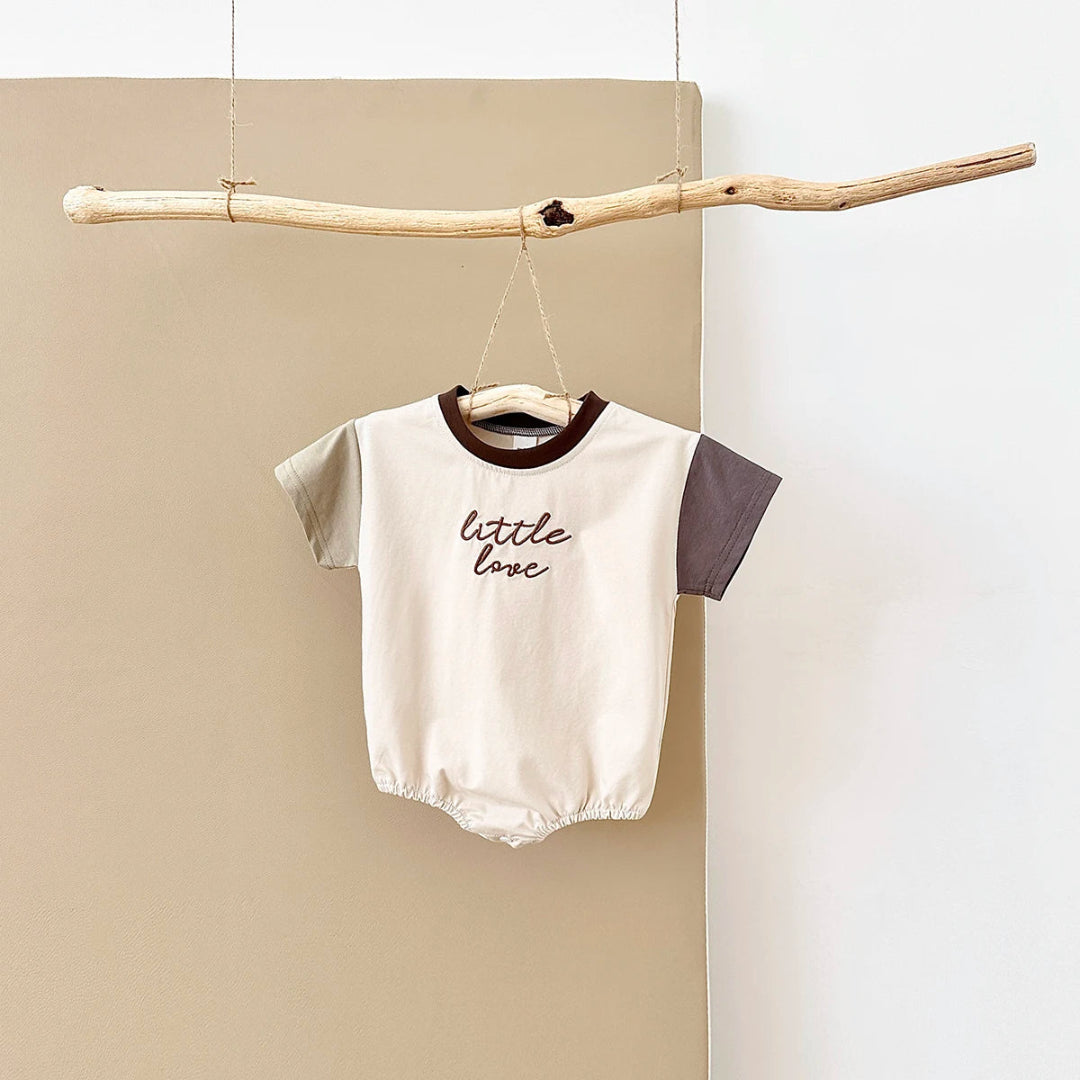 Macacão bordado letra manga curta para bebês meninos e meninas, em macacão recém-nascido, roupas infantis, bloco de cores, verão, 0-18m