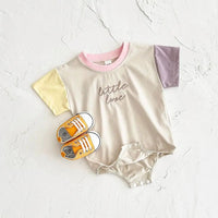 Macacão bordado letra manga curta para bebês meninos e meninas, em macacão recém-nascido, roupas infantis, bloco de cores, verão, 0-18m