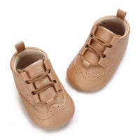 Clássico sapatos de bebê recém-nascido branco sapatos casuais meninos meninas sapatos moda tênis sola macia antiderrapante sapatos da criança primeiros caminhantes