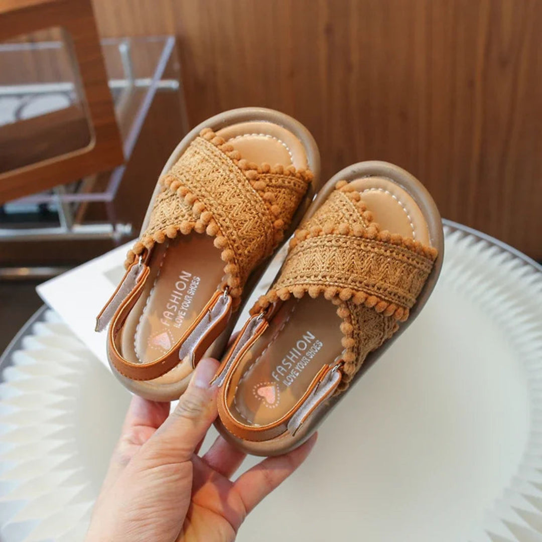 Meninas verão sapatos de praia estilo étnico crianças sandálias casuais sola macia moda crianças retro princesa sapatos verão novo